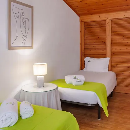 Casas Do Porto * Mosteiros (Azores)