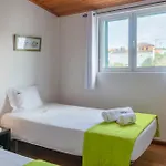 Casas Do Porto - Azalea And Hortensia Mosteiros (Azores)