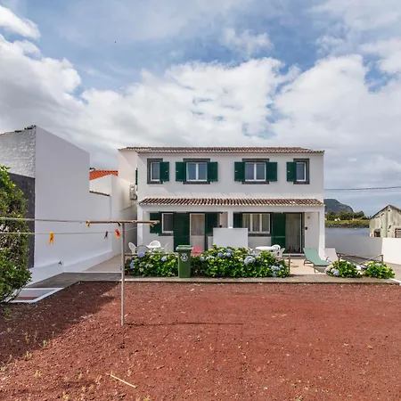 Casas Do Porto - Azalea And Hortensia Mosteiros (Azores)